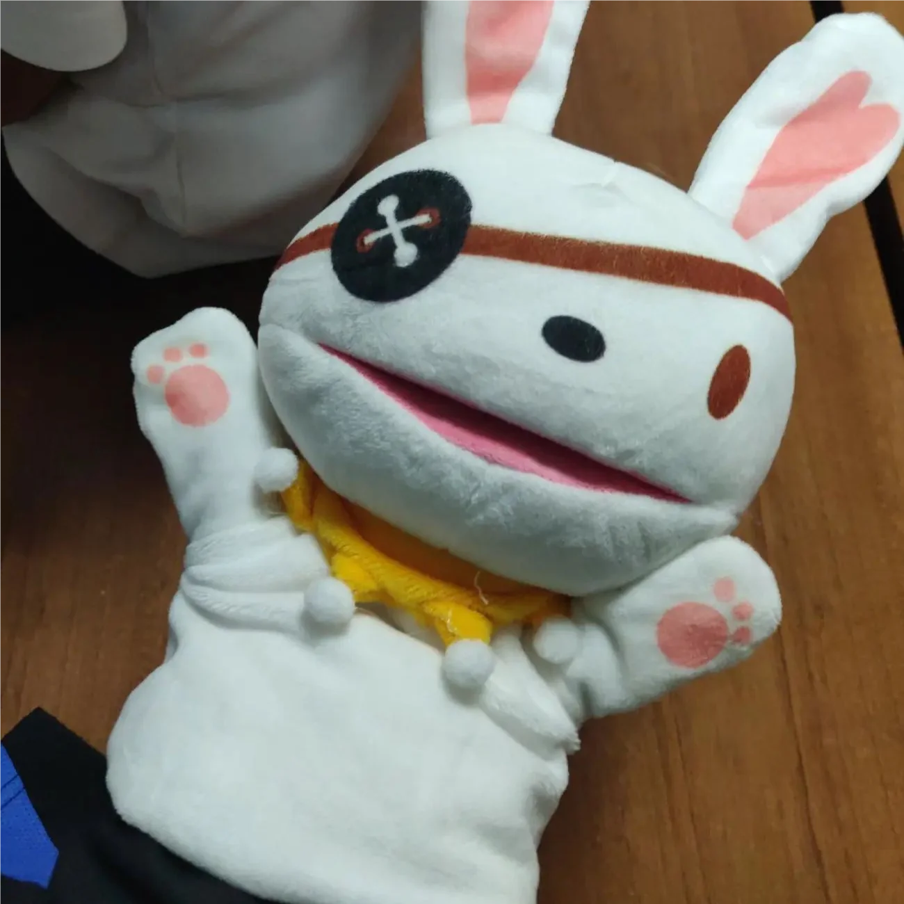 One-Eyed Bunny Hand Puppet Plush Anime Style Doll Suitable for Fans To Collect Cute Glove Rabbit Decoration Cosplay Prop Gift