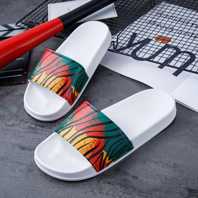 

Durable Non-slip Summer Slippers for Men and Students Unisex Couple Indoor Outdoor Home Dorm Beach Wear