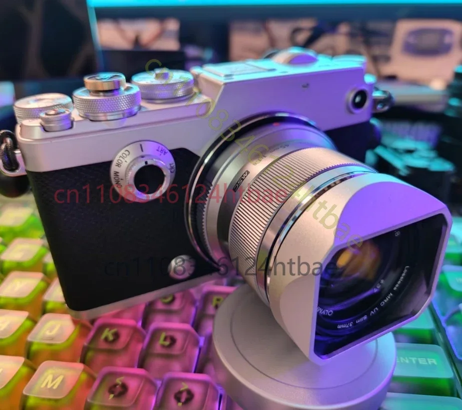 

Black/Silver Metal Square Lens Hood with Cap For LH-40B Olympus 45mm F1.8 Lens