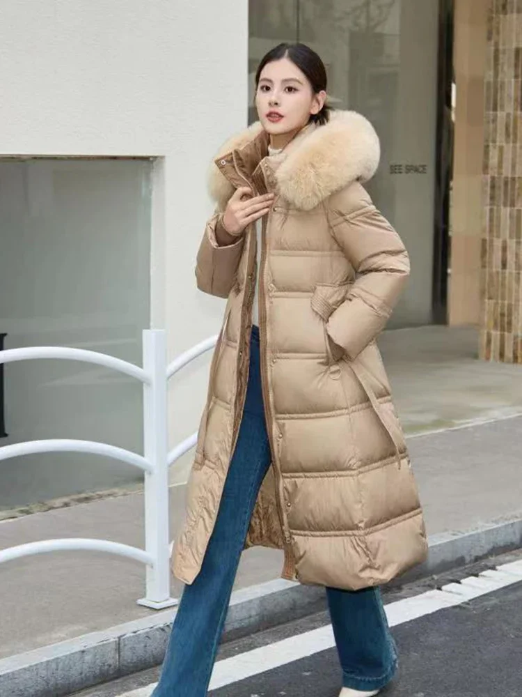المرأة بطة أسفل طول الركبة أبلى الإناث مع حزام مبطن باركر معطف الشتاء الفراء الطبيعي طوق مقنعين سترة طويلة أسفل