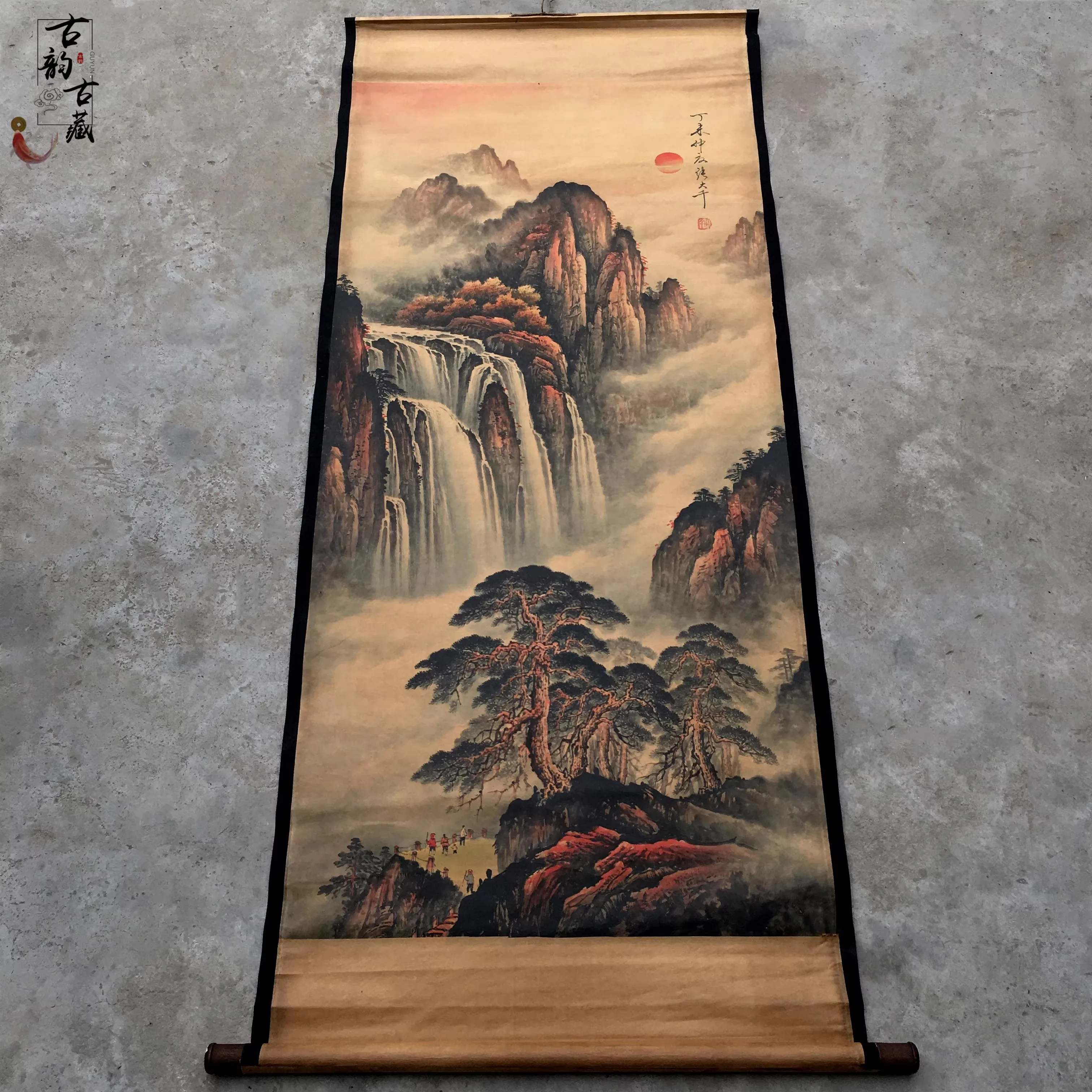 Hand-painted Chinese paintings,Ancient Chinese  Scroll,The sun rises over the green hills,#03