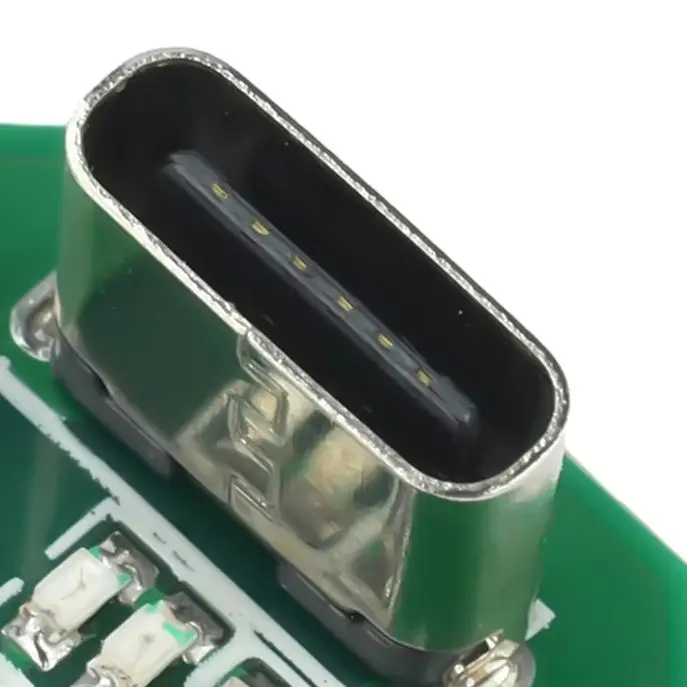 

High-Intensity Flashlight Driver Board DC 3.2-4.2V Single-Speed Type C Charging Port Integrated Charging Module for Lighting