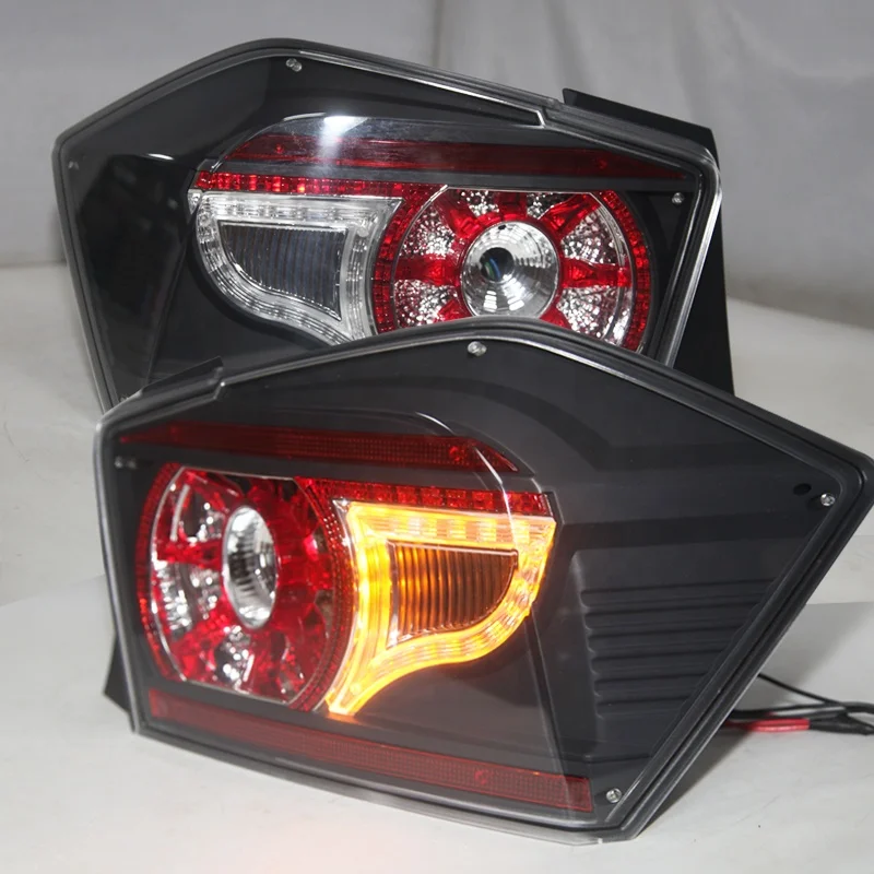 Anno 2008-2013 per la città Fanale posteriore a LED Lente trasparente Alloggiamento nero R per HONDA