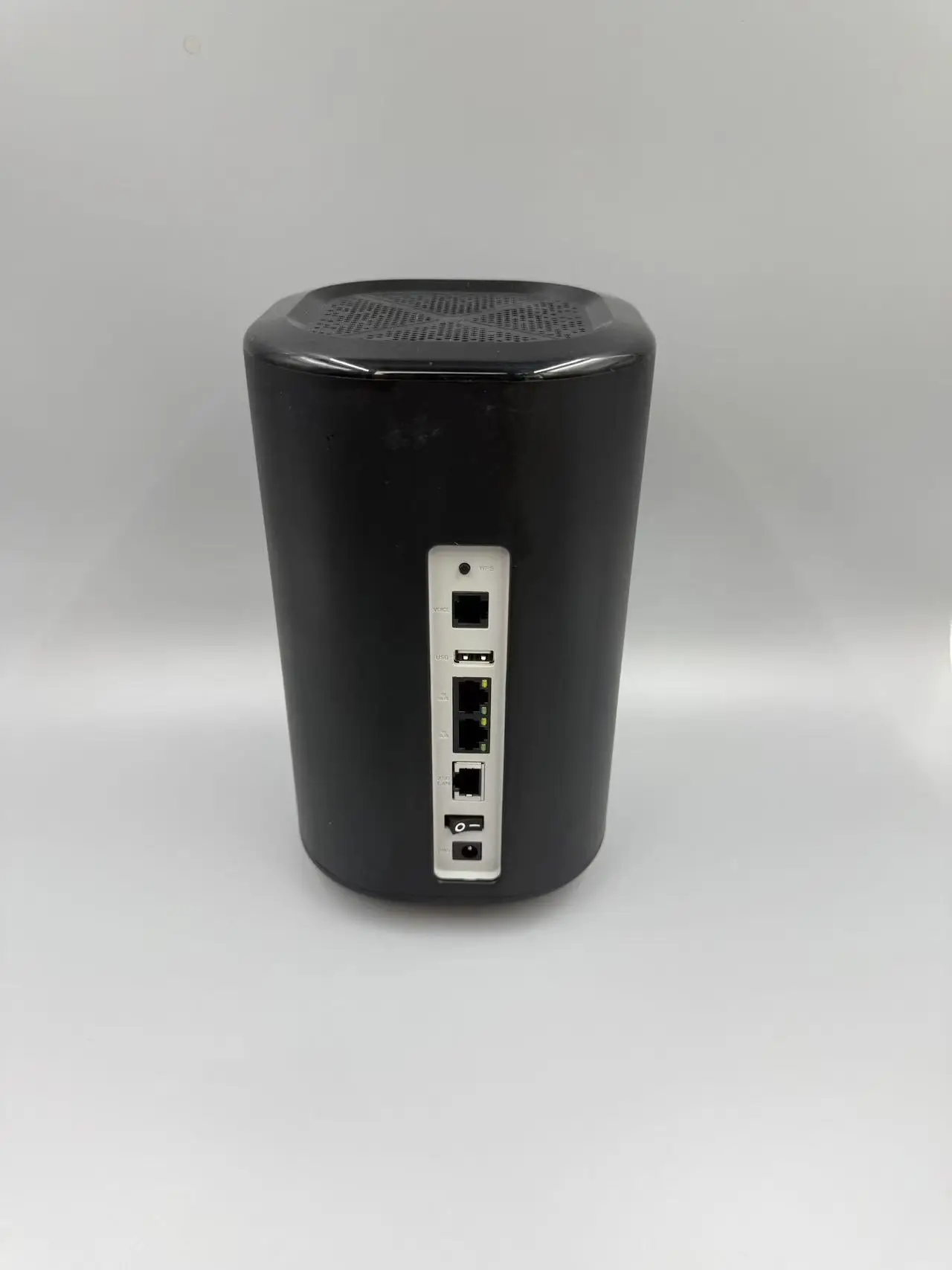 ZEARTS Linksys FGW5500 5G WiFi 6 Qualcomm ®   Router SDX62 AX5400 obsługuje sieć 5G CA