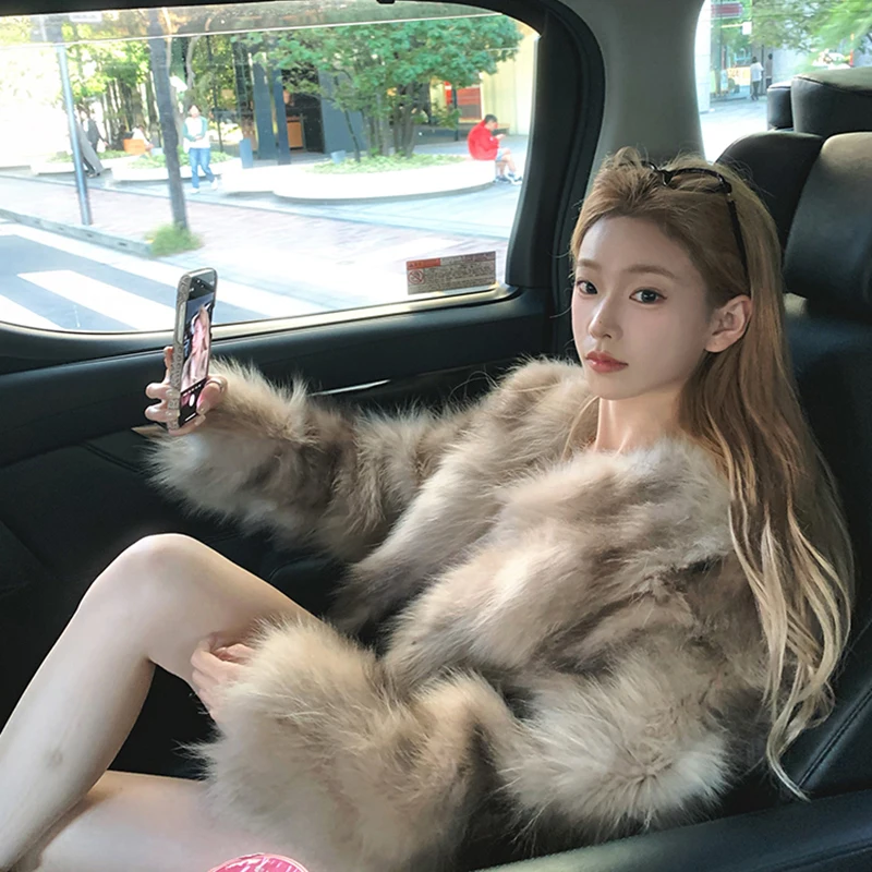 الكورية فو الثعلب الفراء سترة المرأة التدرج رقيق معطف الشتاء الدافئ موضة أنيقة الشارع عادية كسول اقتصاص أبلى