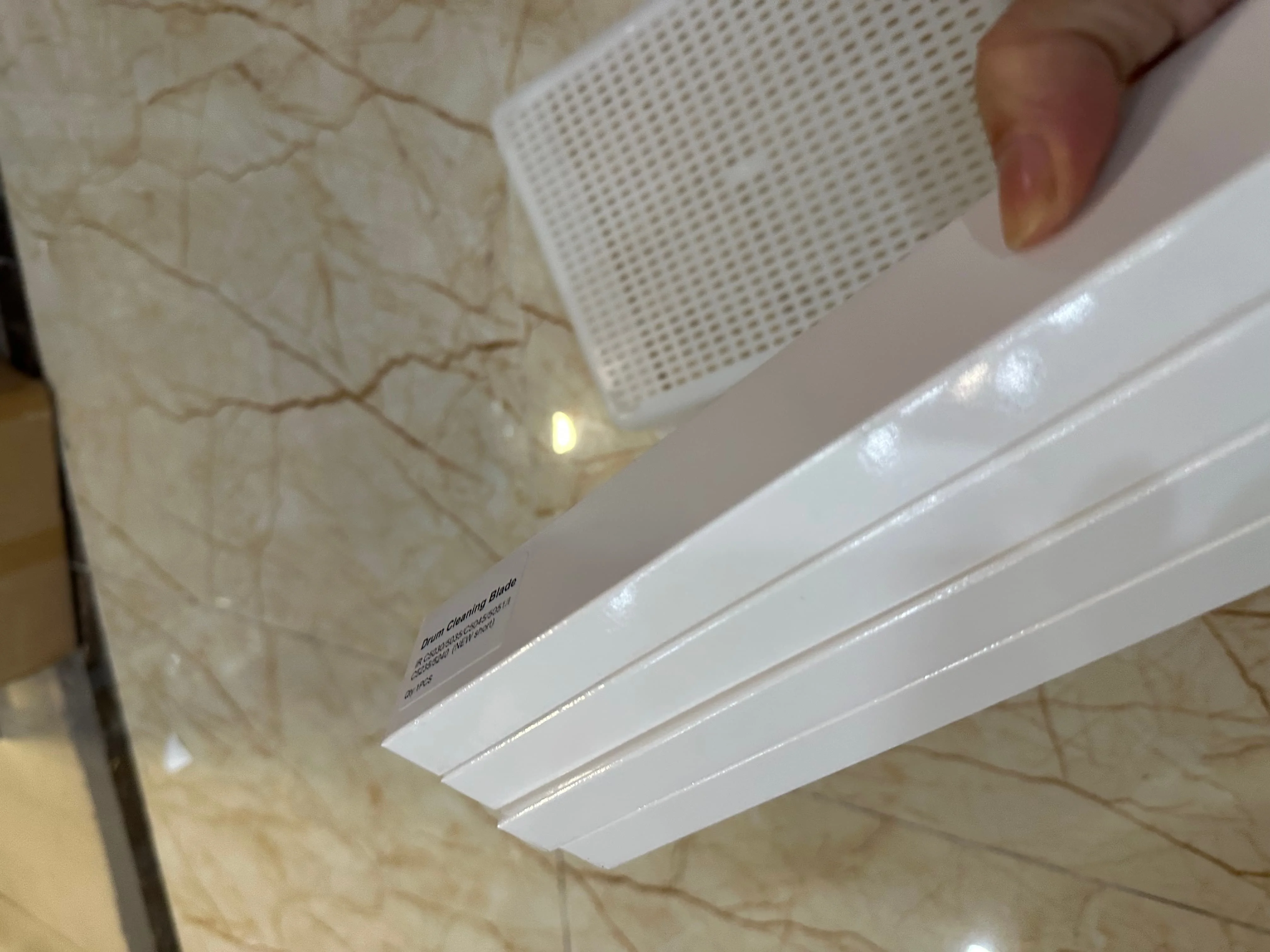 

4pcs. Compatible Drum Cleaning Blade For Canon IR C5030 C5035 C5045 C5051 C5240 C5250 C5255 Wiper Blade IRC5035 IRC5030