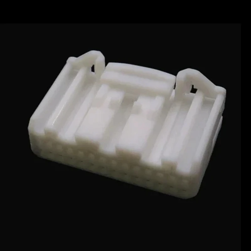 Presa per cavo di cablaggio maschio femmina automatico a 28 Pin con fili connettori non sigillati per Auto di piccola potenza 1565380-1 1565377-1 1717115-1
