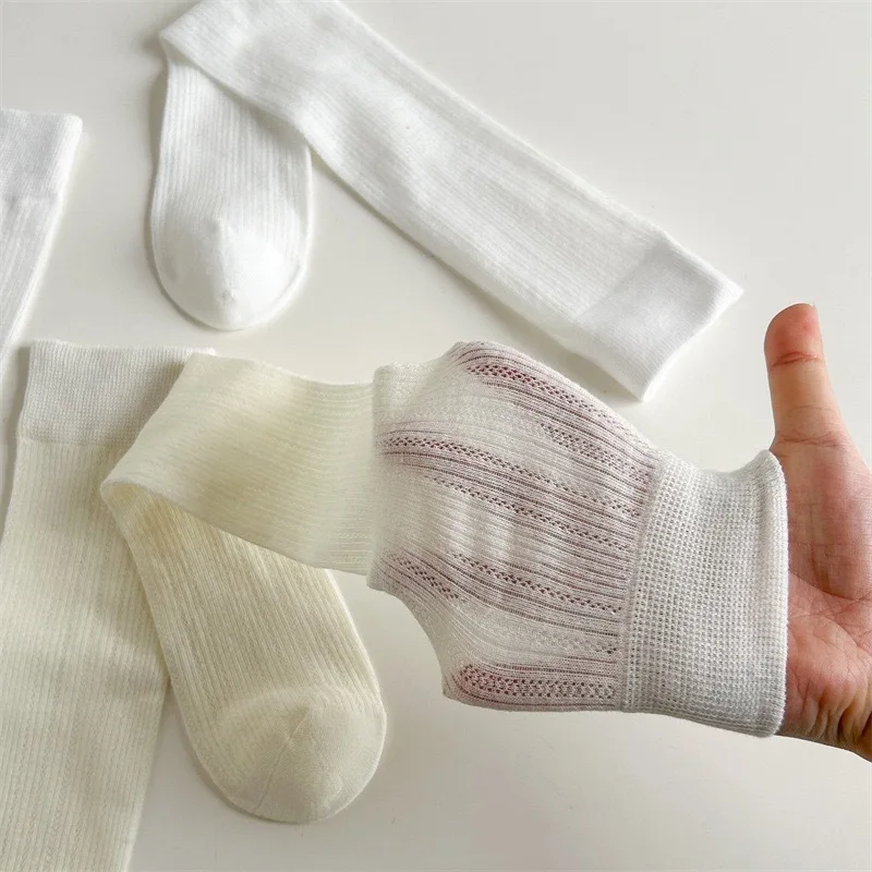 1/4paris النساء جوارب المرأة منتصف العجل الجوارب JK لوليتا الحلو الفتيات الجوارب الطويلة تخزين بلون أسود أبيض رمادي الركبة جورب