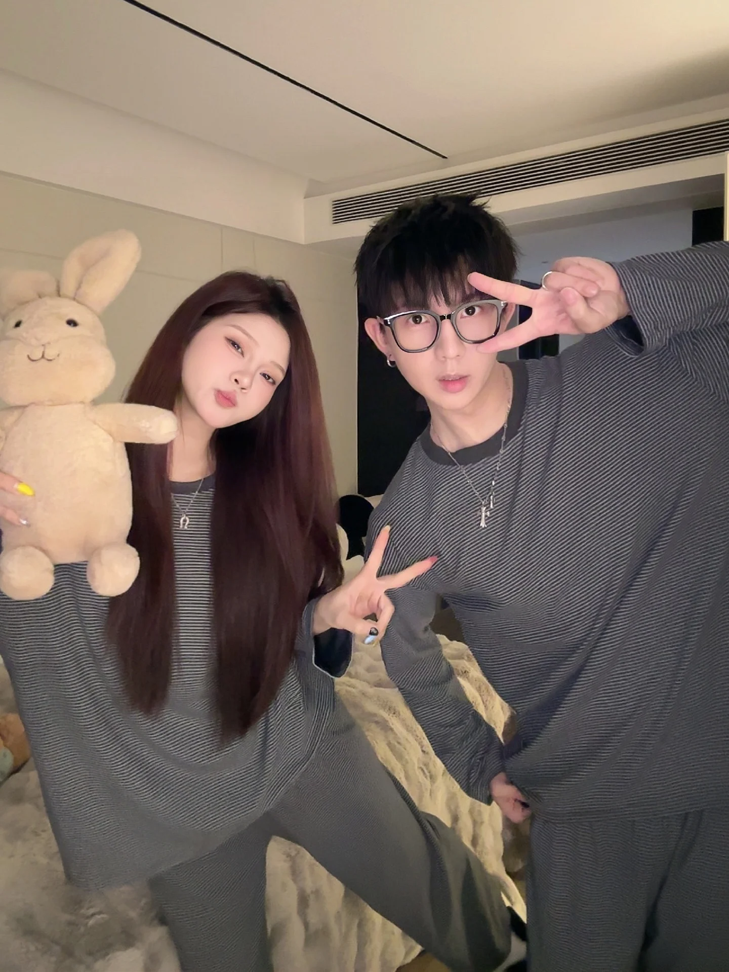 

Couple's Soft Modal Pajamas Long Sleeve Grey Home Clothes Set for Men Spring Outwear Home Comfortable Sleepwear Cartoon Cute ...