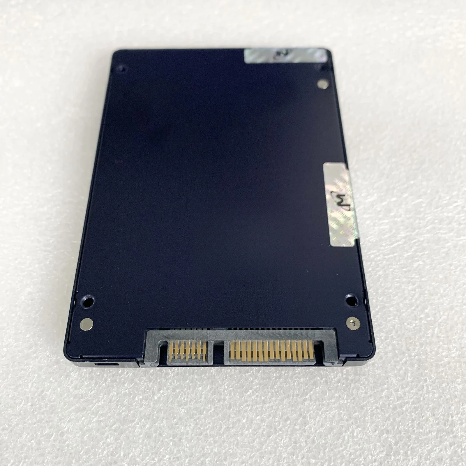 

RH2288V3 V5 02311YBB 960G SATA 6G SSD 2.5 inch server solid state drive