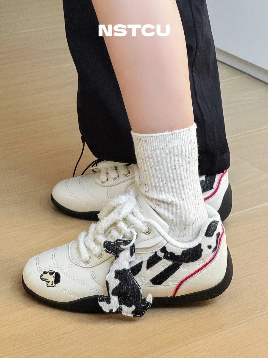 

NSTCU Embroidered Spot Dog Design Lightweight Casual Racing Shoes Flat Bottom Women's Summer Sporty Leisure Footwear