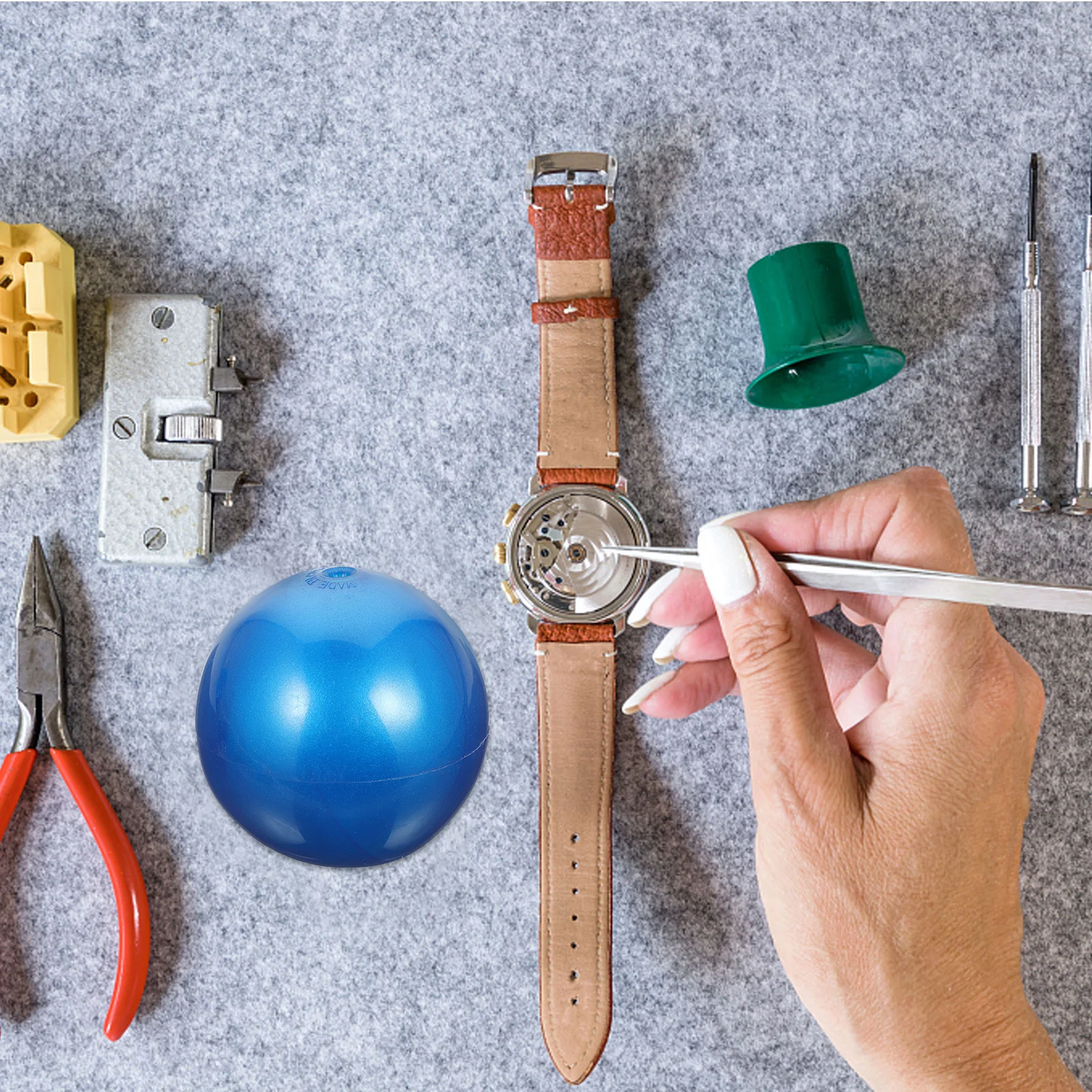 

2Pcs Inflatable Silicone Balls Watch Opener Space Saving and Practical for Watch Back Case Tools for Watchmaking