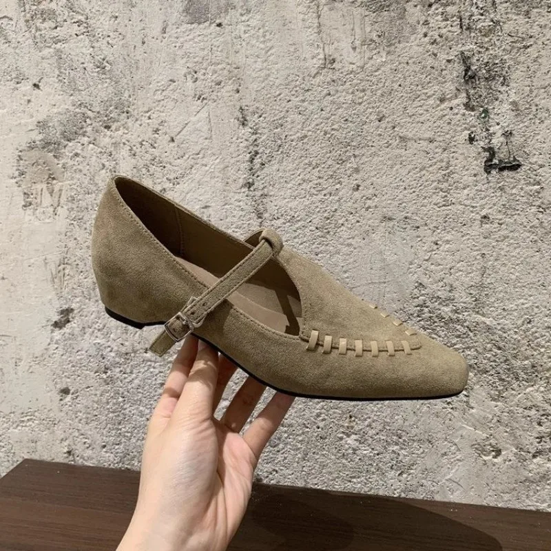 Designer Women Pointed Toe Shoes Fashion Office Flats Shoes Autumn 2025 Sexy Suede Dress Party Shoes Buckle Walking Zapatos Lady