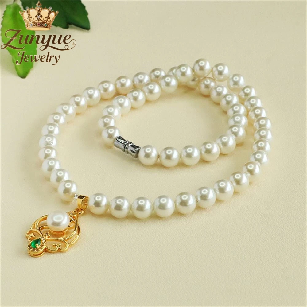 

Natural White Beaded Necklace With Butterfly Hollowed-Out Pendant Luxury Quality Fashion Jewelry Exquisite Popular Elegant Gift