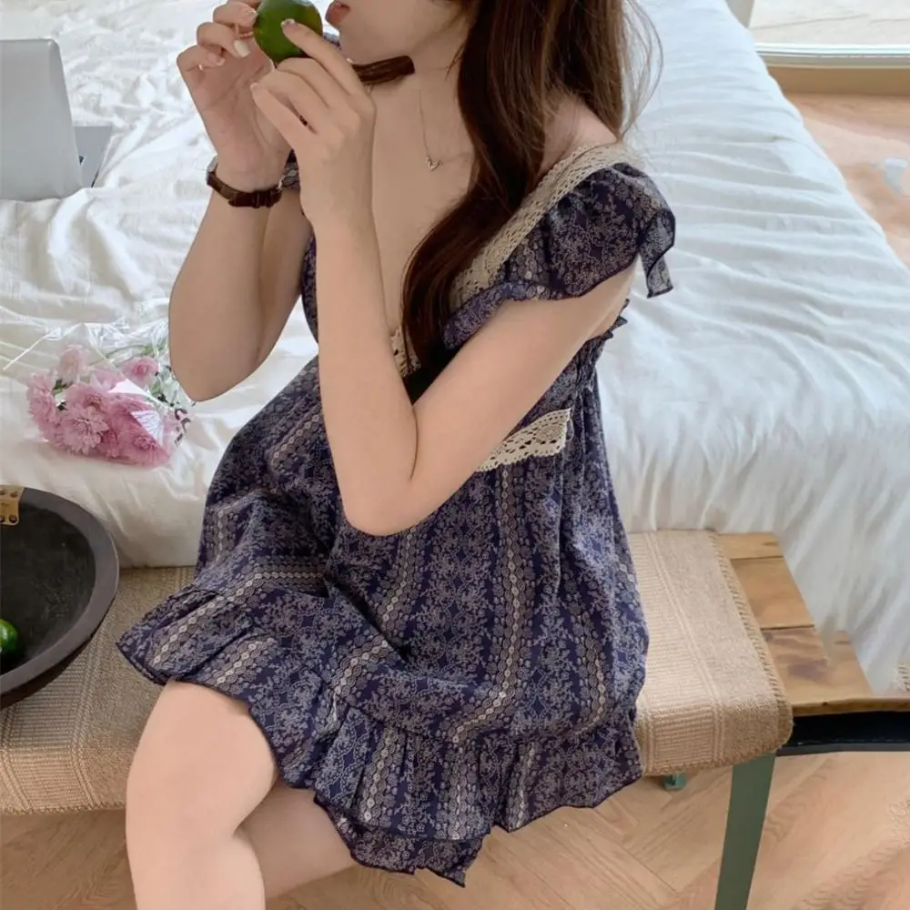 

Ins Style Striped Suspender Shorts Pajamas with Chest Pad Sleeveless Floral Pajamas Suit Loose Ruffle Two Piece Nightwear Girl