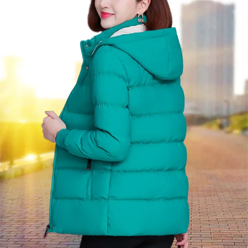 取り外し可能なフード付きパーカー防風ジャケット女性の冬のスタンドカラーパッチワークジャケット豪華で厚く暖かい女性服