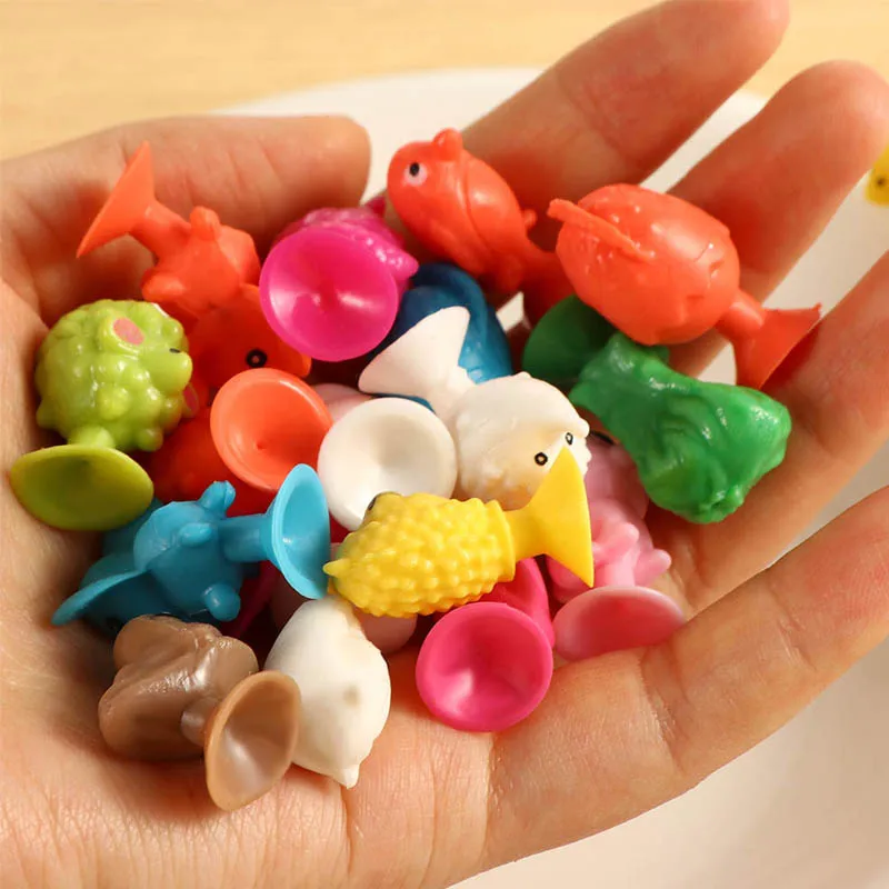 30PCS Mini Sucker Dolls Bambini Novità Regali Gadget divertenti Cose carine Bomboniere Ragazzi Ragazze Juguetes Divertidos