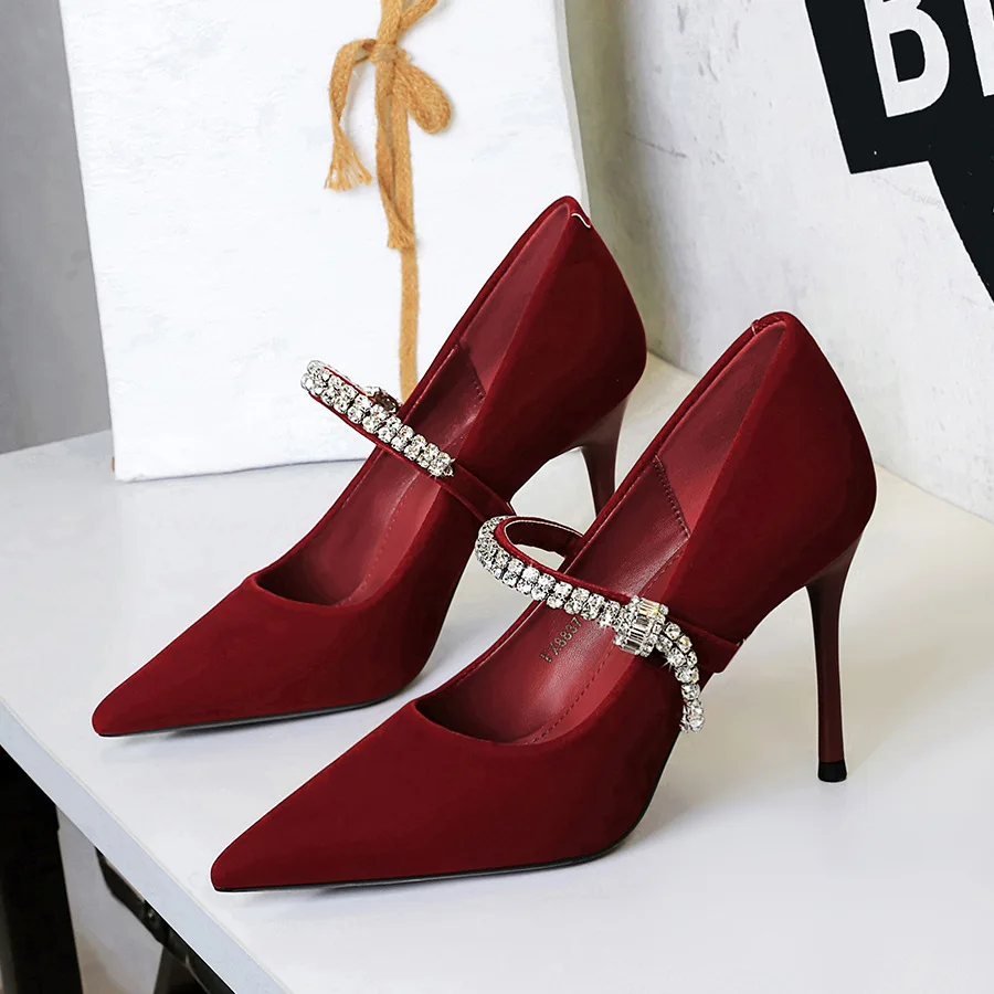 

Women's Party Shoes European American Pointed Head Shallow Mouth Shoes Sexy Ladies Rhinestone Suede Stiletto High Heel Shoes