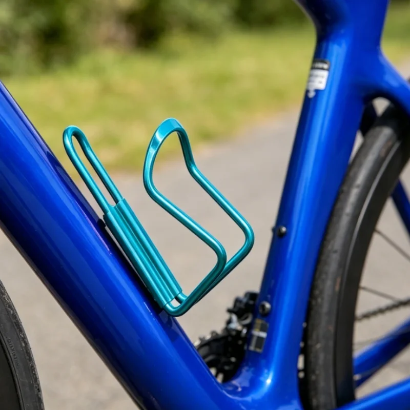 

1PC Aluminum Alloy Bicycle Bottle Holder Classic Cycling Mountain Bike Accessories Bottle Cage Bike Drink Holder Bicycle