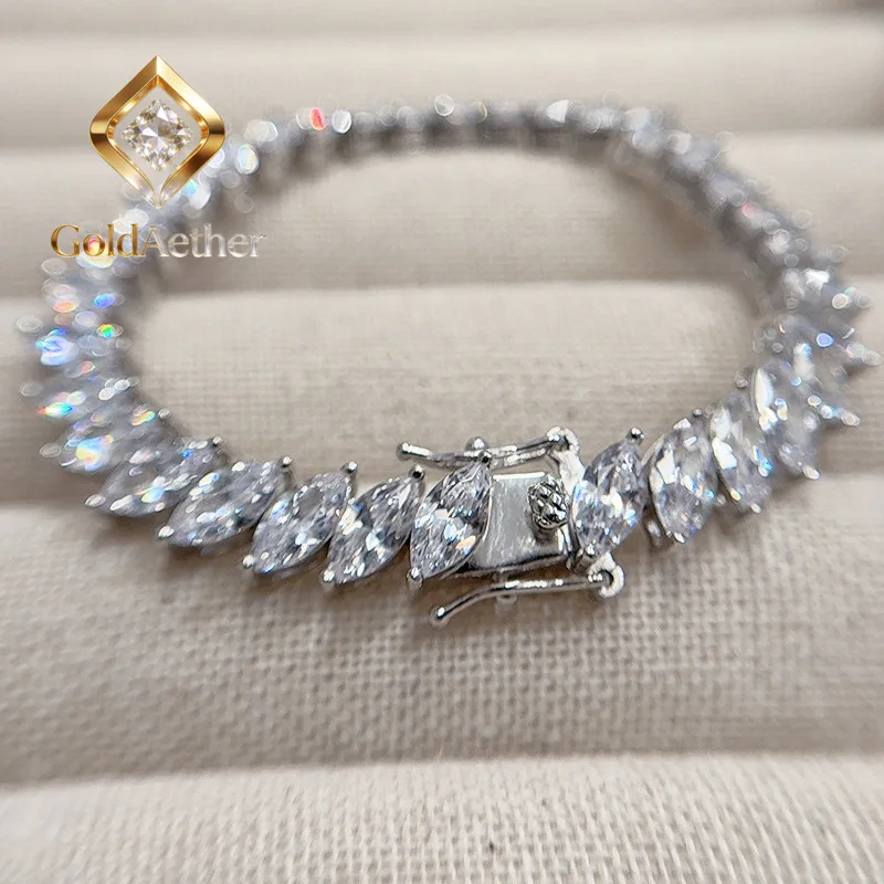 GoldAether Luxury Solid Platinum PT950 Women's 0.5 karat Horse Eye Moissanite Diamond Bracelet Witch Empty Diamond Bracelet