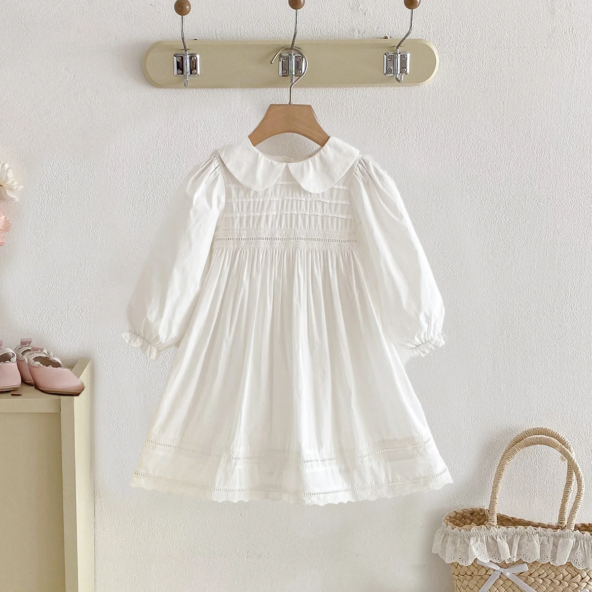 1-7Yrs Casual Mädchen Kleid Frühling Kinder Kleidung Baumwolle Spitze Süße Peter Kragen Weiß Baby Mädchen Gestickte Prinzessin Party Kleider