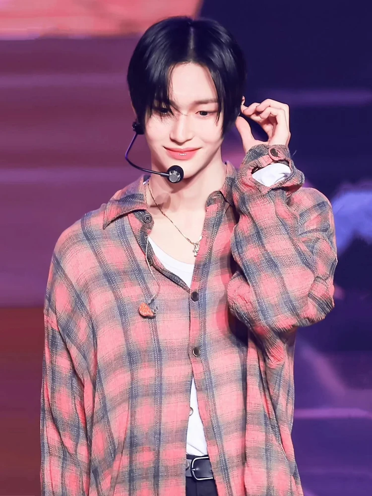 Loose Long Sleeve Plaid Shirt Casual Style for Men And Women Korean Version Park Min Young Rose Red Color Spring Autumn Winter