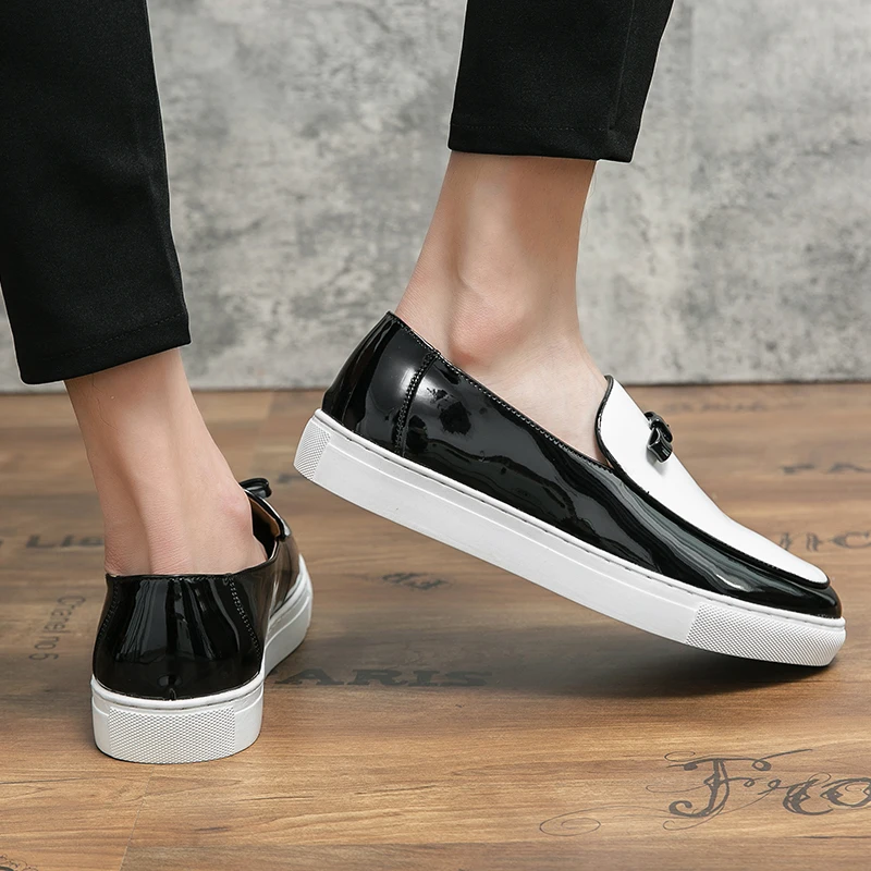 Men  New Tassel Shoes Thick Sole Wear resistant Classic Fashion Lefu Shoes White Size 38-46 Men Shoes