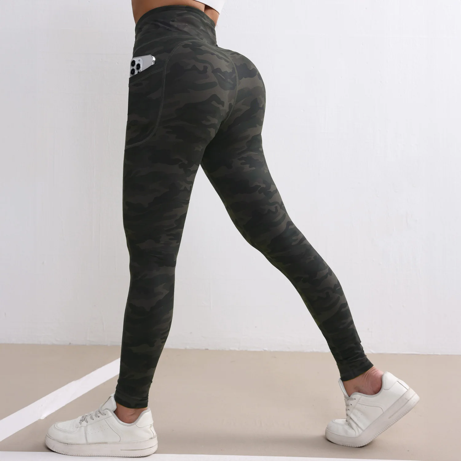 Kamuflażowe szare zielone seksowne damskie legginsy sportowe z wysokim stanem, dopasowany krój, odpowiednie do biegania, fitness, jogi, spodnie na świeżym powietrzu