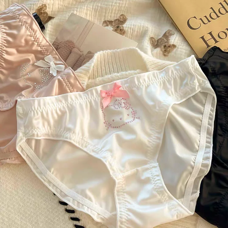 ΠΠΎΠ²ΡΠ΅ ΠΆΠ΅Π½ΡΠΊΠΈΠ΅ ΡΡΡΡΠΈΠΊΠΈ HelloKitty Ρ Π±ΡΠΈΠ»Π»ΠΈΠ°Π½ΡΠ°ΠΌΠΈ, ΠΌΠΈΠ»ΡΠ΅ ΠΏΠΎΠ²ΡΠ΅Π΄Π½Π΅Π²Π½ΡΠ΅ ΡΡΡΡΡ Ρ ΠΌΠΈΠ»ΡΠΌ ΠΏΡΠΈΠ½ΡΠΎΠΌ, ΡΠ΅Π»ΠΊΠΎΠ²ΠΎΠ΅ ΡΠ΅ΠΊΡΡΠ°Π»ΡΠ½ΠΎΠ΅ Π½ΠΈΠΆΠ½Π΅Π΅ Π±Π΅Π»ΡΠ΅, ΠΏΠΎΠ΄Π°ΡΠΎΠΊ ΠΠΎΠ²ΡΠ΅ ΠΆΠ΅Π½ΡΠΊΠΈΠ΅ ΡΡΡΡΠΈΠΊΠΈ HelloKitty Ρ Π±ΡΠΈΠ»Π»ΠΈΠ°Π½ΡΠ°ΠΌΠΈ, ΠΌΠΈΠ»ΡΠ΅ ΠΏΠΎΠ²ΡΠ΅Π΄Π½Π΅Π²Π½ΡΠ΅ ΡΡΡΡΡ Ρ ΠΌΠΈΠ»ΡΠΌ ΠΏΡΠΈΠ½ΡΠΎΠΌ, ΡΠ΅Π»ΠΊΠΎΠ²ΠΎΠ΅ ΡΠ΅ΠΊΡΡΠ°Π»ΡΠ½ΠΎΠ΅ Π½ΠΈΠΆΠ½Π΅Π΅ Π±Π΅Π»ΡΠ΅, ΠΏΠΎΠ΄Π°ΡΠΎΠΊ