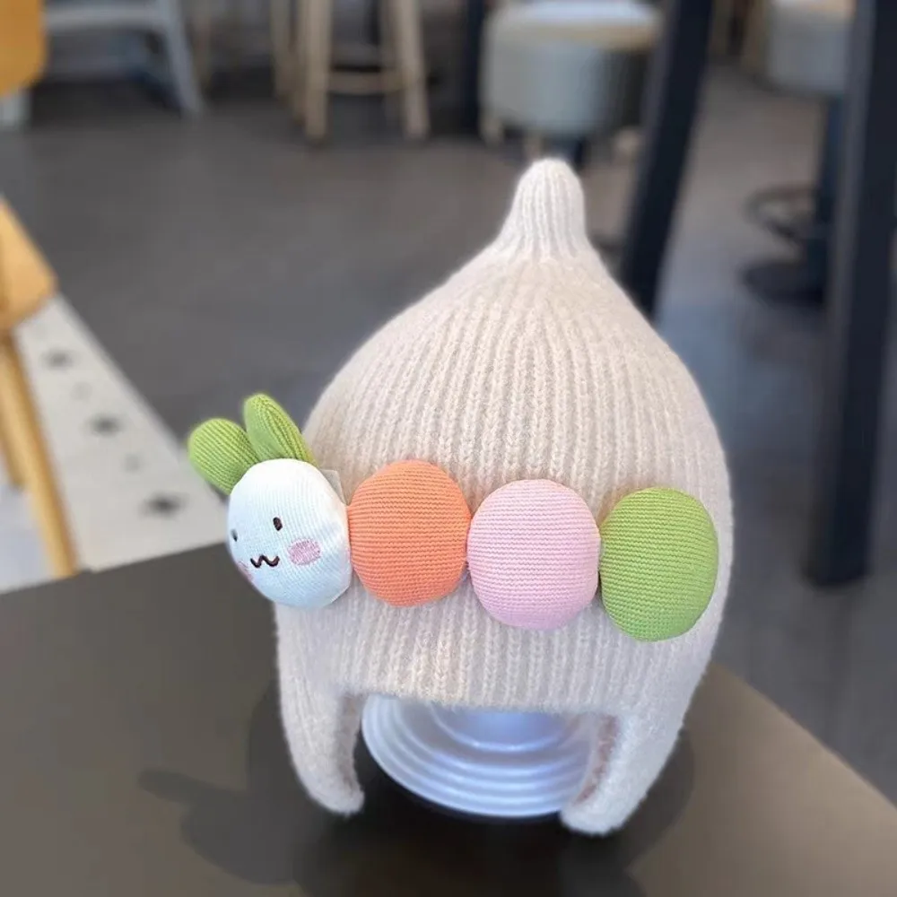 

Милая зимняя теплая шапка-бини, ветрозащитная мягкая шапка с капюшоном, защита ушей, утолщенная вязаная шапка с героями мультфильмов