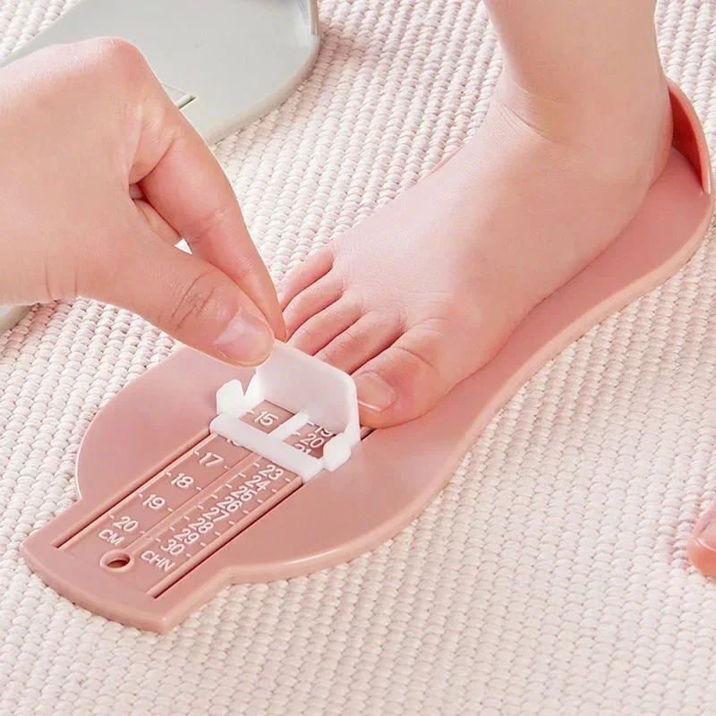 

Children's Foot Measuring Tool for Baby Shoes Measuring Foot Length with A Ruler Measuring Shoe Size for Home Use(Pink)