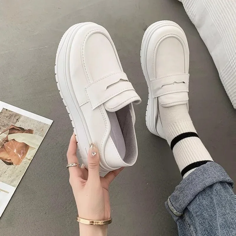 

2025 Summer Women's White Slip On Loafers Soft Leather Breathable Casual Shoes Versatile All Match Bestseller​