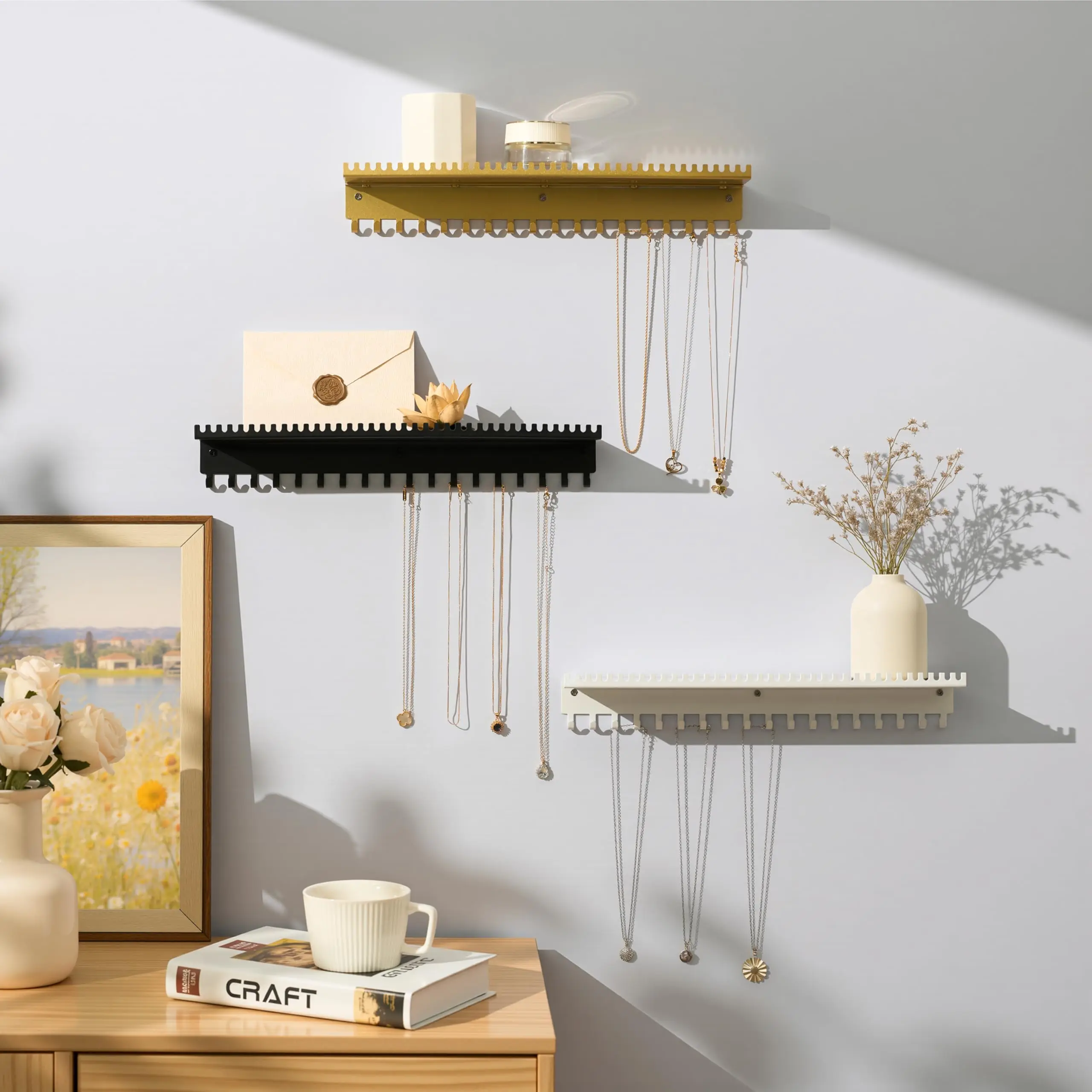 Organisateur de bijoux mural avec 56 crochets et plateau, présentoir de colliers pour ranger et présenter divers articles de bijoux