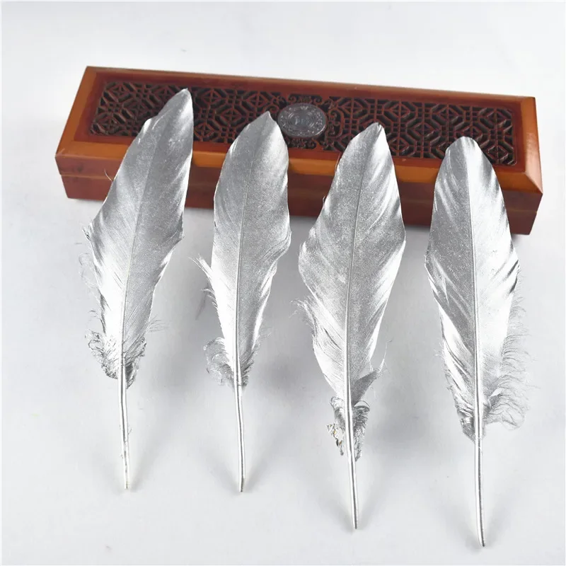 10 Stück/Set, goldfarben beschichtete, natürliche Gänsefedern für Bastelarbeiten, Hüte, Verzierungen, Federn, Dekoration, DIY-Hochzeitsdekoration. – Detail 6