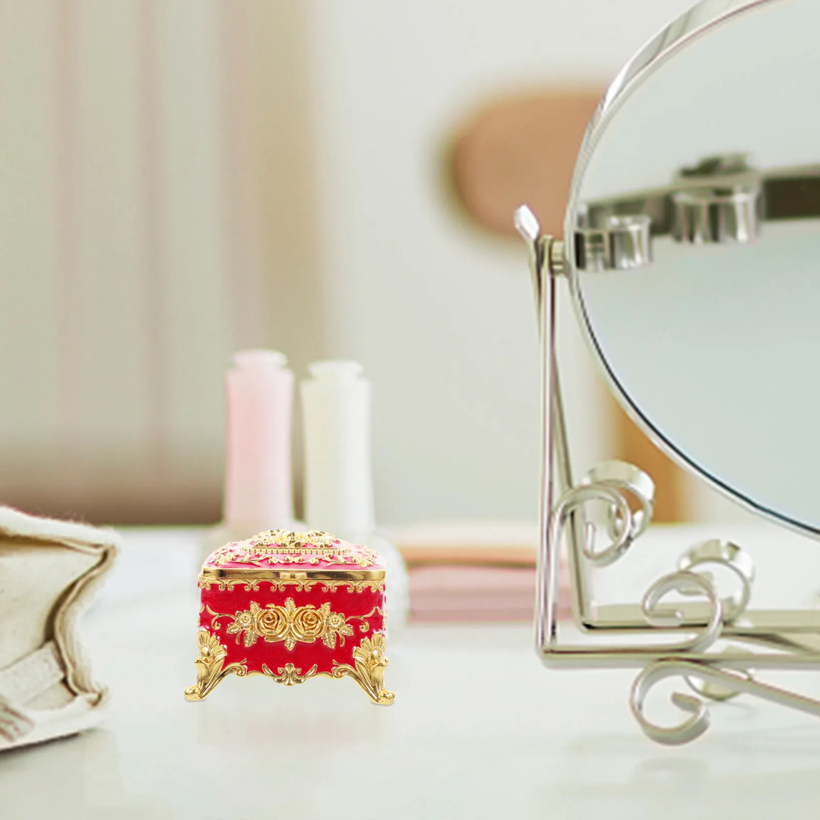 

Шкатулка для хранения украшений в винтажном стиле из сплава с цветочным дизайном, органайзер для колец, серег, ожерелий, настольный декор для дома