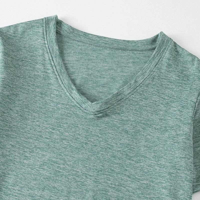 Active V-Neck Tees 6