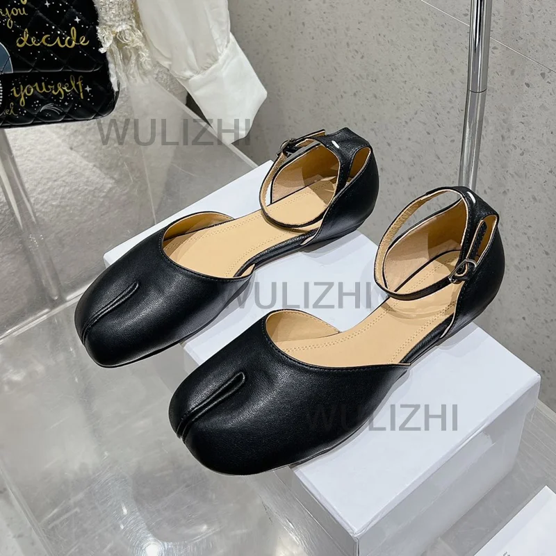 

Black Genuine Leather Split Toe Side Sling Flat Shoes Women White Casual Round Buckle Sandals Summer Roman Casual Heel Low Shoes