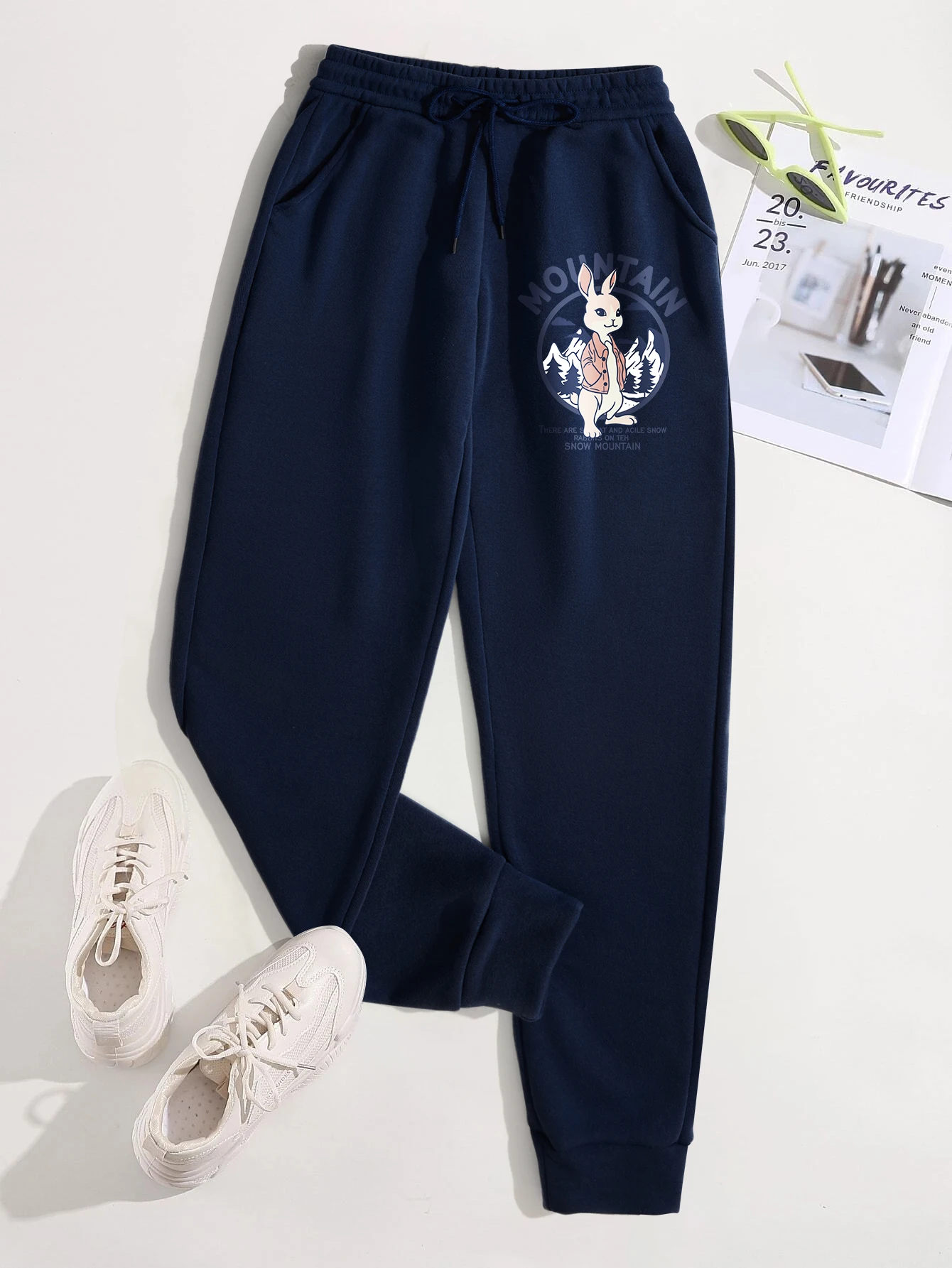 

Mountain Cartoon Rabbit Women'S Elastic Waist Pants Jogger Fleece Drawstring Long Pant Fashion Casual Female Sports Sweatpants