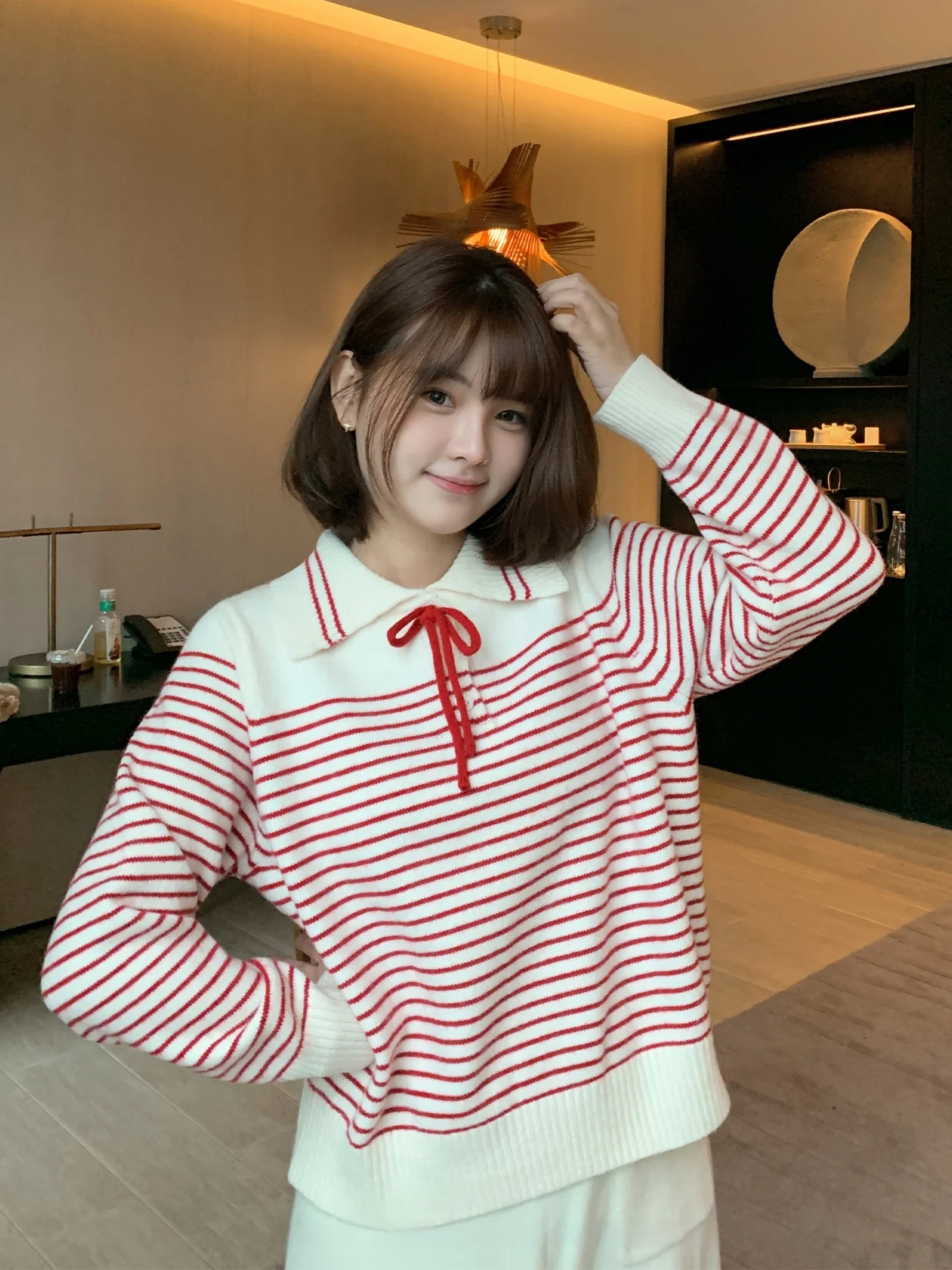 

Зимний вязаный свитер больших размеров с поясом, маленьким воротником, полосками, длинными рукавами, свободный, стройнящий топ для женщин больших размеров, повседневный стиль