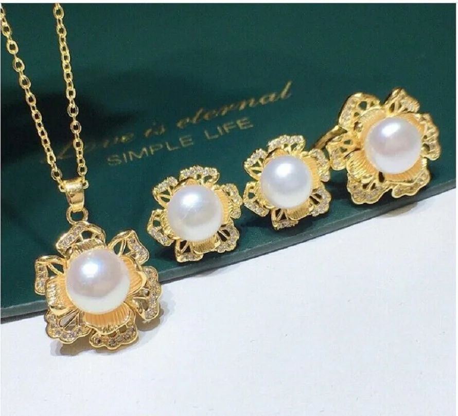 AAAAA 8-9mm South China Sea White Riveted Pearl Pendant and Earring Set 925s