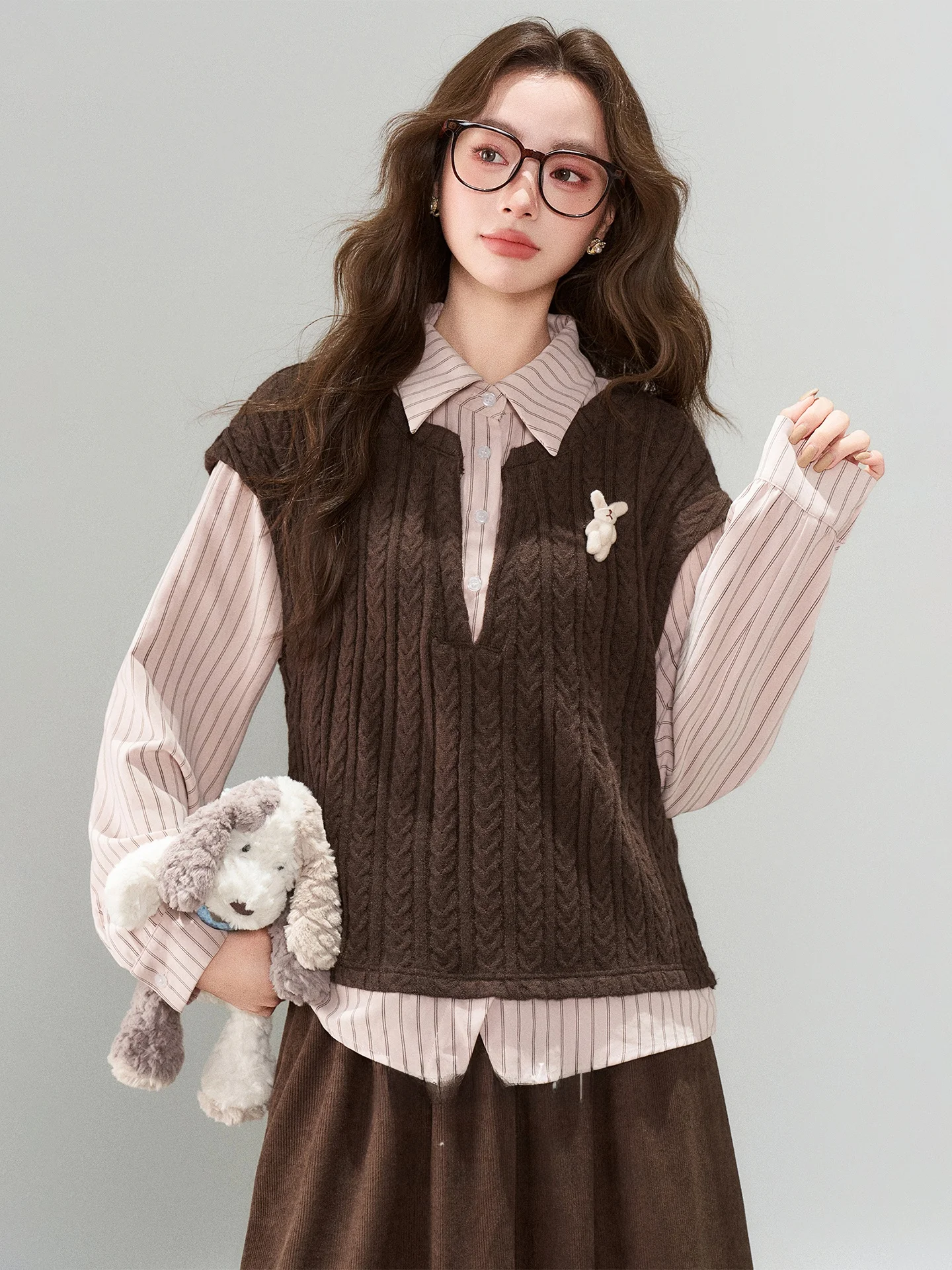 

Вязаный свитер для колледжа на раннюю весну, имитация двухслойности, с пэчворком, женский, милый, свободного кроя, с длинными рукавами, теплый