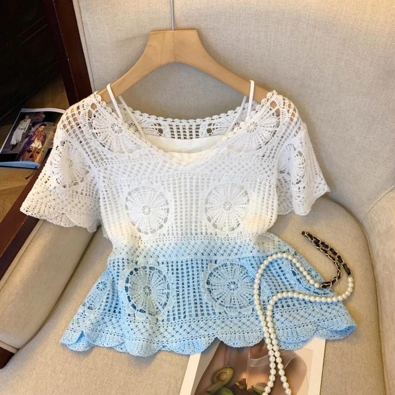 

Contrast Color Change V-neck Hook Flower Hollow Knitted 2026 Spring and Summer Super Good-looking Stacked Blouse Two-piece Set