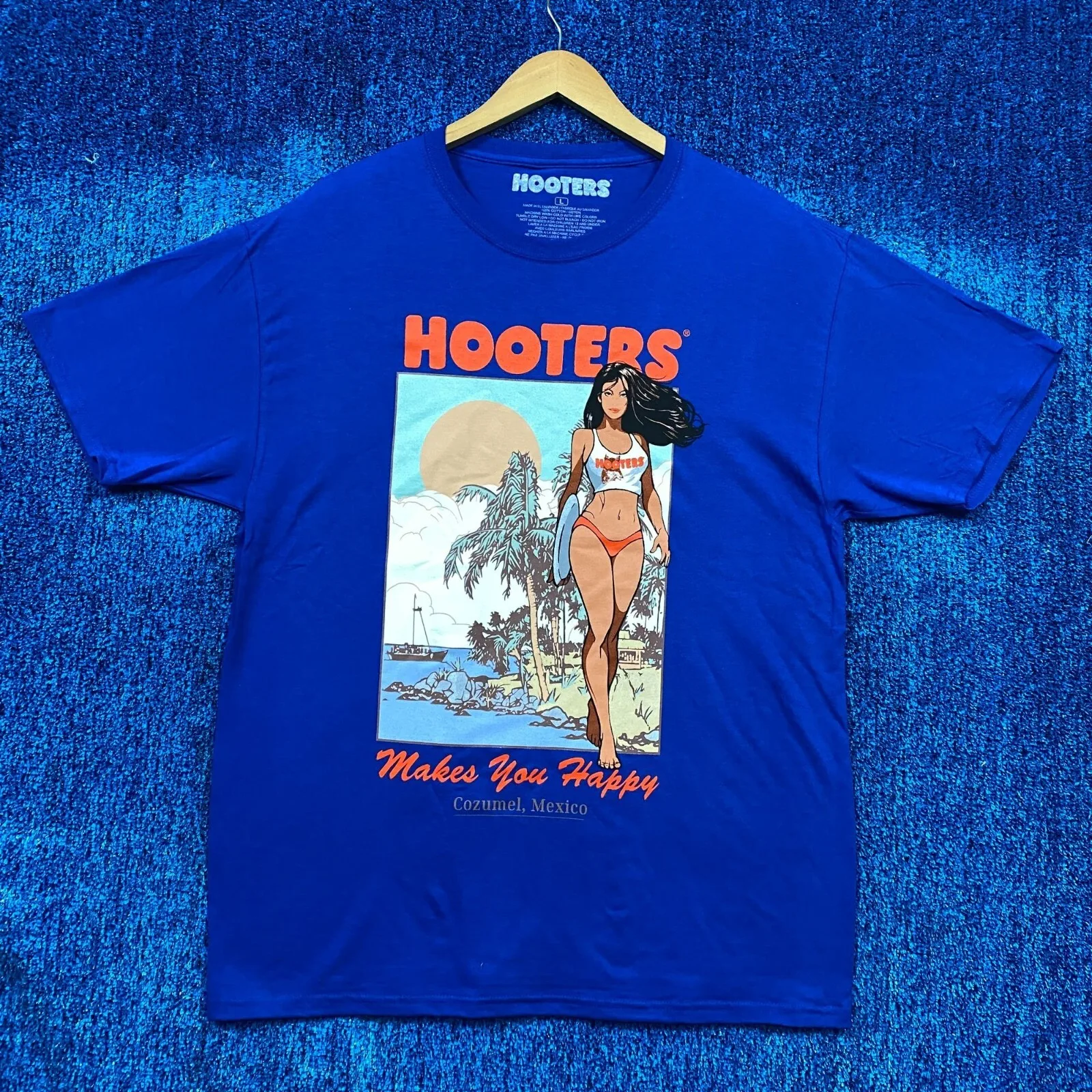 

Hooters Cozumel Mexico Beach Babe Sports Bar Promo Tee L graphic tee