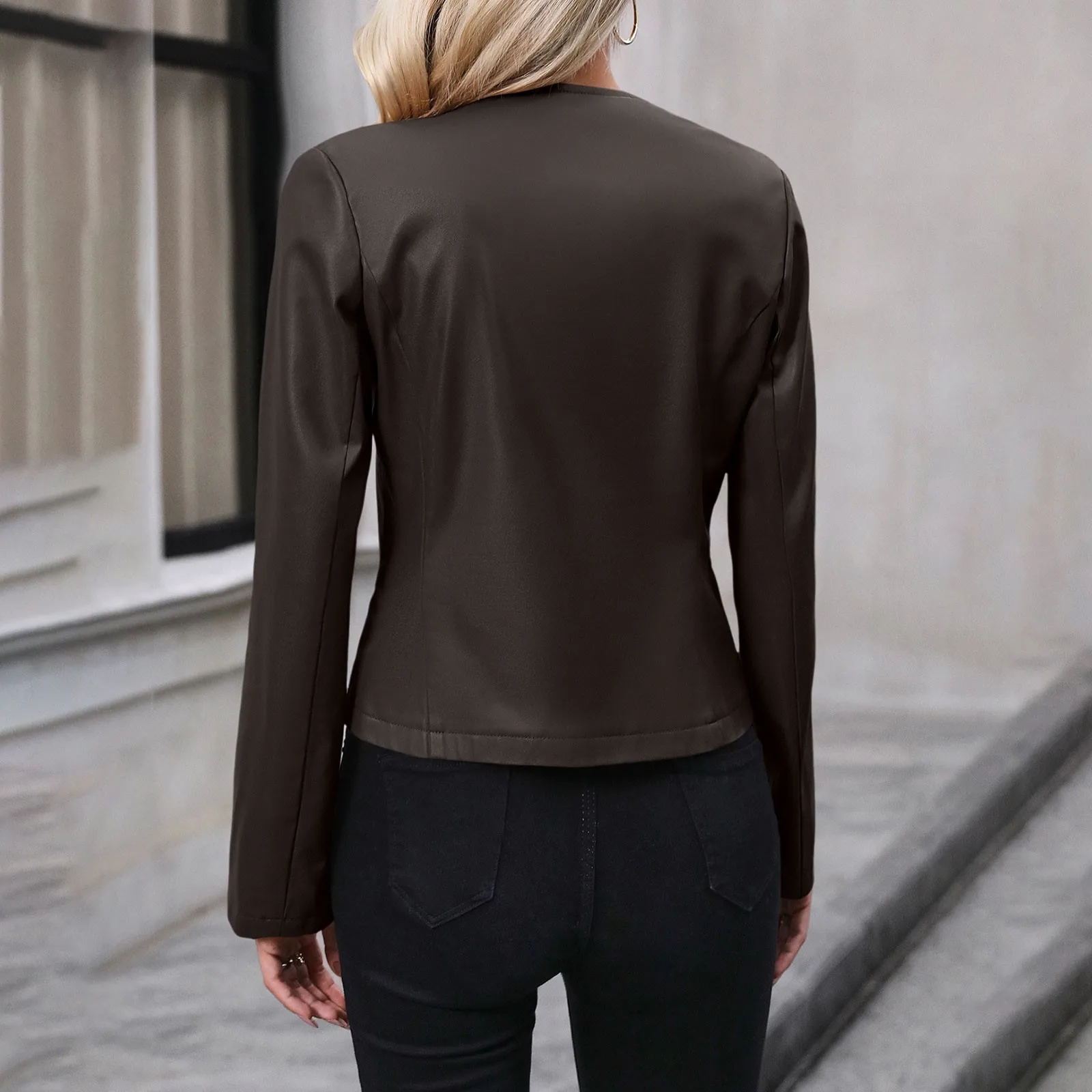 Veste en cuir PU pour femme, manteau de vélo, vêtements d'extérieur à fermeture éclair, tenue décontractée pour femme, combinaison courte et fine, mode automne et hiver 2024