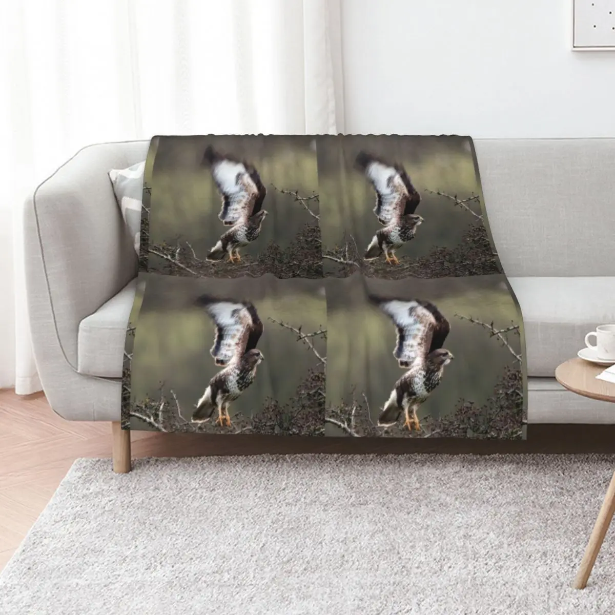 buzzard ready to take off Throw Blanket Single Thermal Bed Fashionable For Sofa Thin Beautifuls Picnic Blankets
