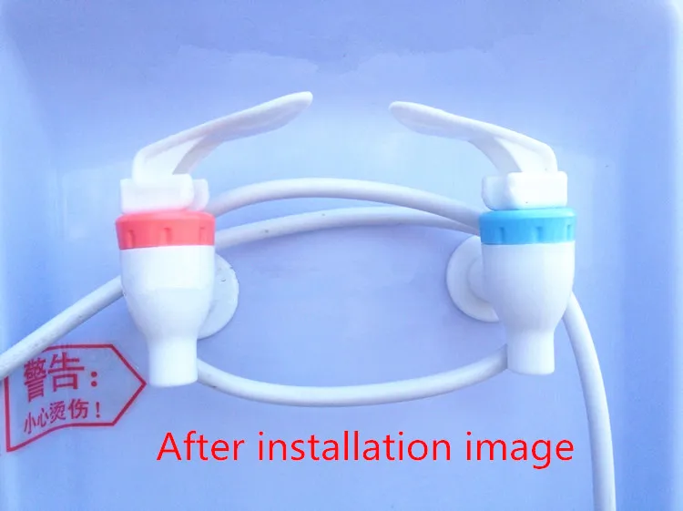 رائجة البيع العمل الجيد 1 زوج موزع المياه الساخنة والباردة صنبور موزع المياه خارج ملحقات صنبور موزع الأسلاك