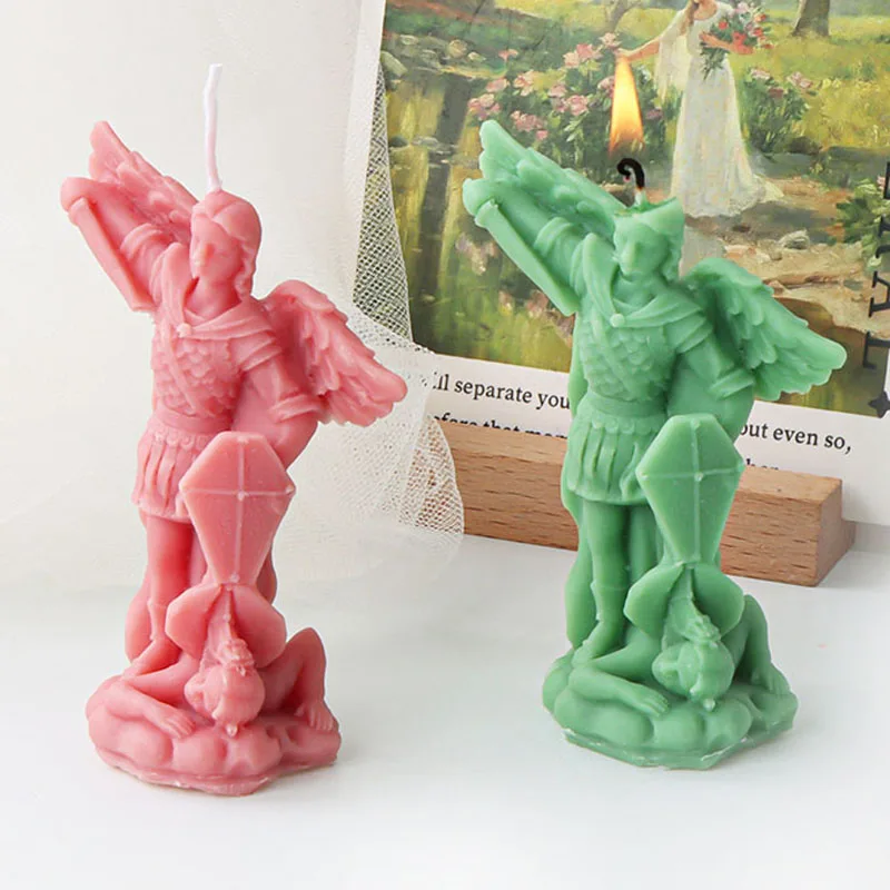 Triumphal Female Warrior Candle Mold 3D H eroic Warriors and Captive Portrait Abstract Candle Plaster Decor Resin Silicone Mould