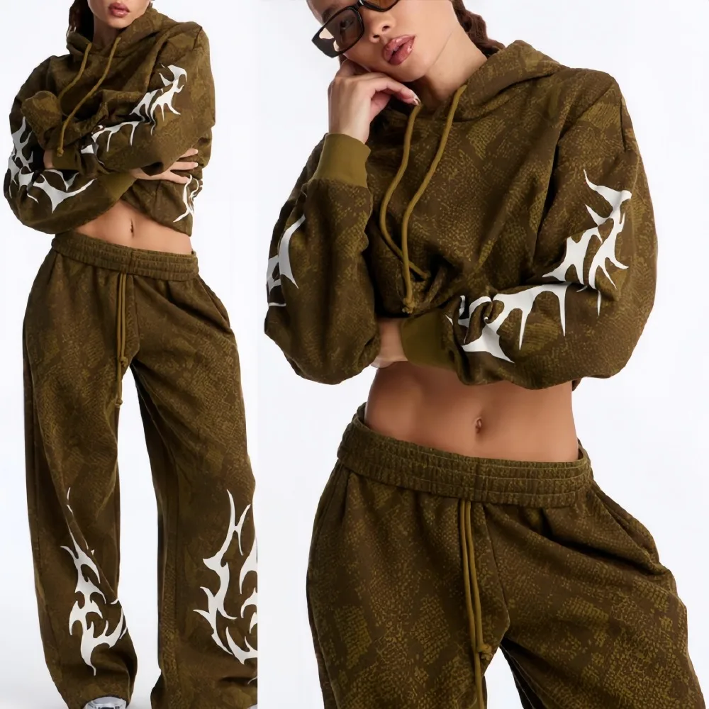 

HLJ&GG Модный комплект из 2 предметов с пламенным принтом для женской одежды Ретро-змеиный укороченный топ с капюшоном и длинными рукавами + брюки Спортивные костюмы