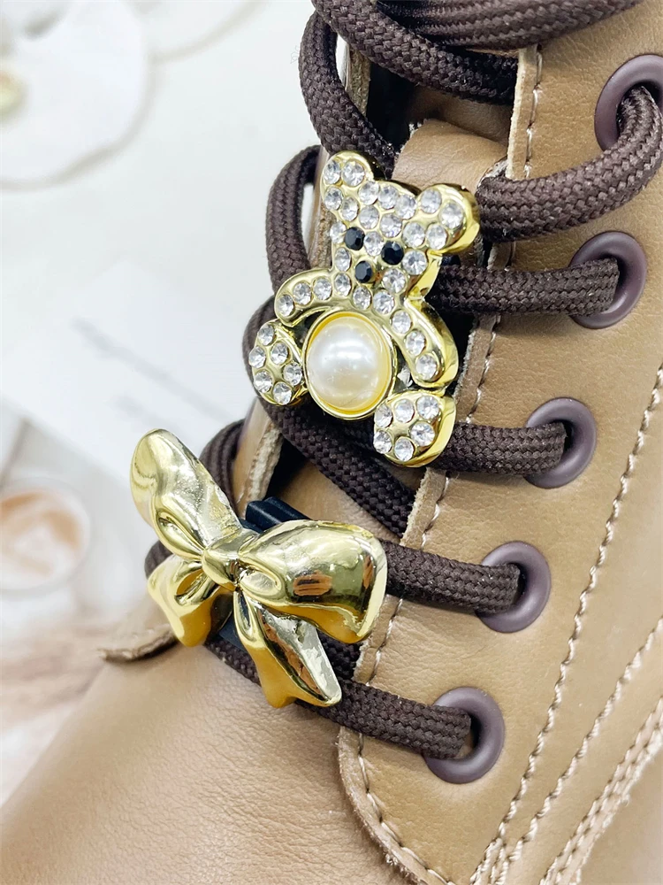 2PCS Rhinestone Bear Shoe Lace Charms ABS Golden Buckles DIY Cute Bowtie Shoelace Clips Accessories Decoration Fit Women Boots