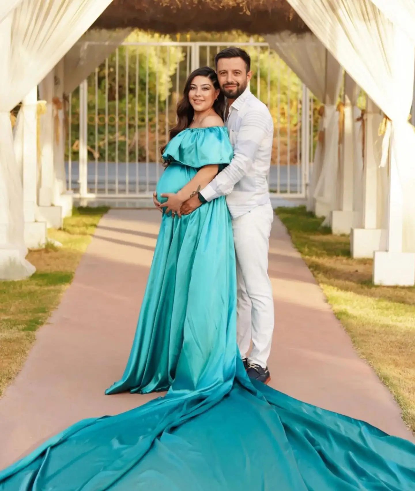 

Green Satin Maternity Dresses for Photoshoot Baby Shower Short Sleeves Off the Shoulder Bridal Prom Gown Women Pregnant Robes